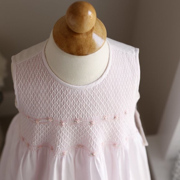 Pink Smocked Heirloom Dress 100% Cotton Pearls Hand Embroidery Size 4 NWT - Picture 8 of 8